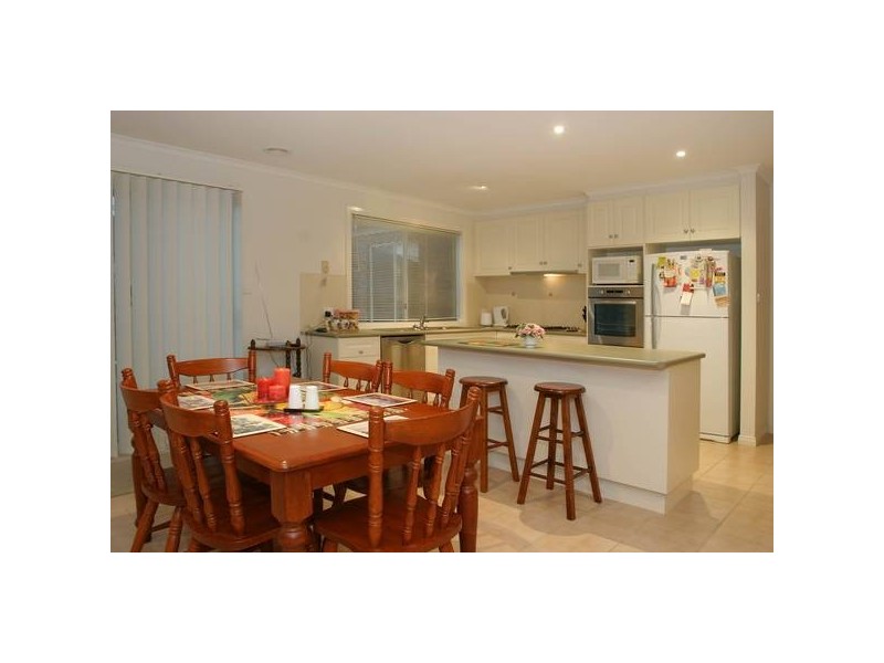 3 Cobalt Court, Pakenham VIC 3810