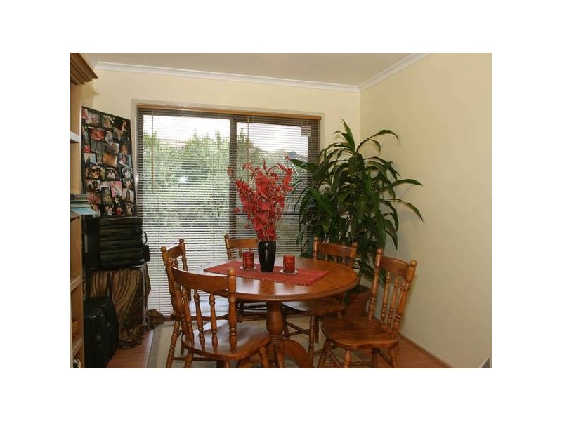 4 Alison Close, Pakenham VIC 3810