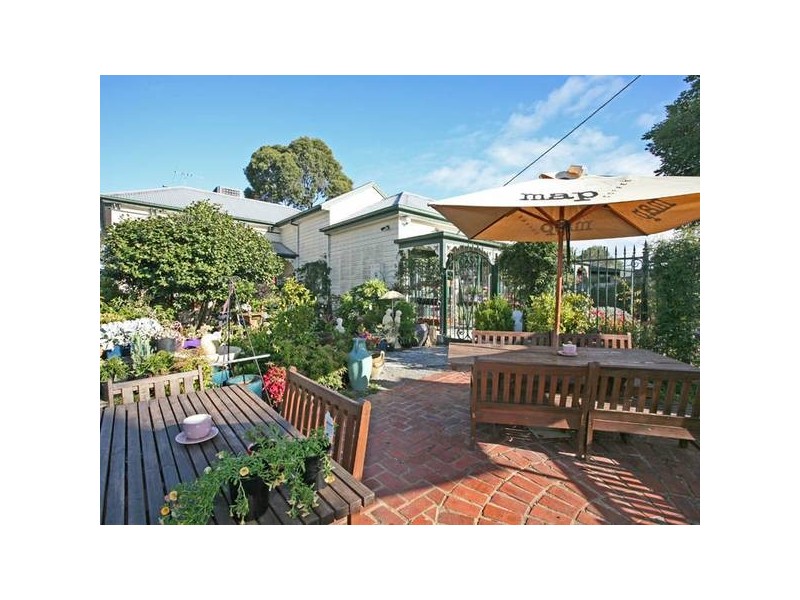 The Corner Post Wood Street, Beaconsfield VIC 3807