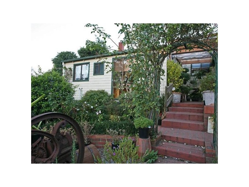 The Corner Post Wood Street, Beaconsfield VIC 3807