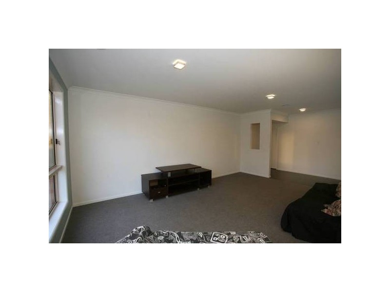 4 Mikasa Place, Pakenham VIC 3810