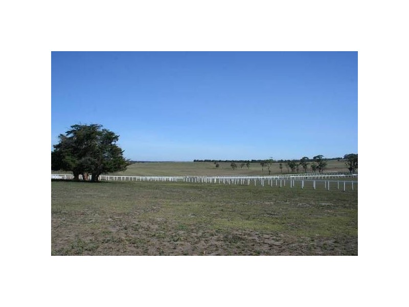 Lot 2 Lovers Lane, Garfield VIC 3814