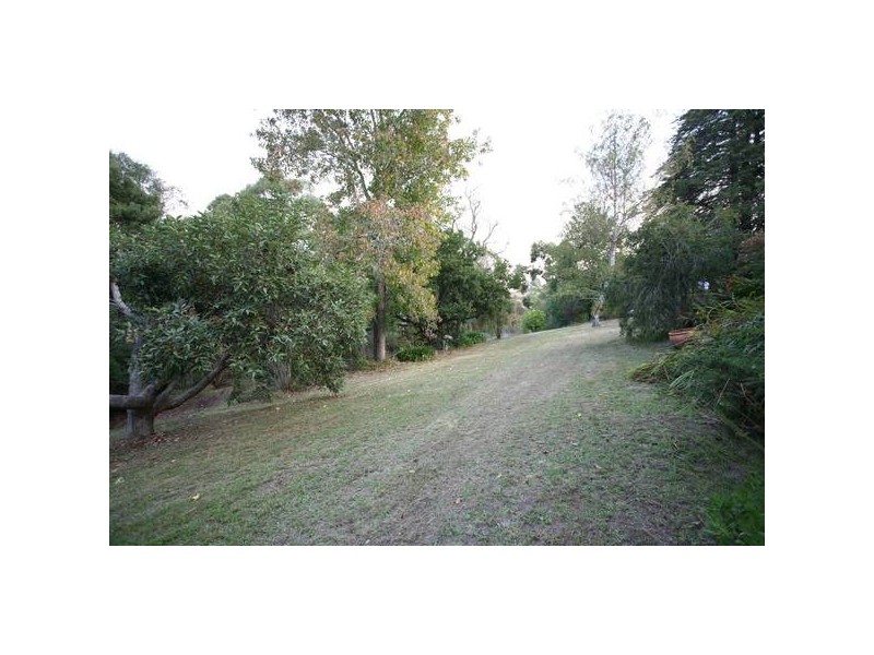 905 Toomuc Valley Road, Pakenham Upper VIC 3810