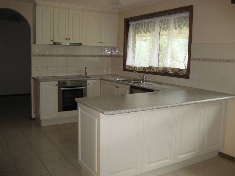 165 Thewlis Road, Pakenham VIC 3810