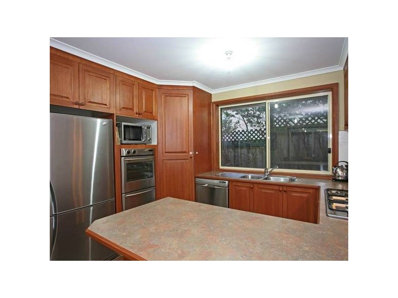 22 Breyleigh Drive, Pakenham VIC 3810