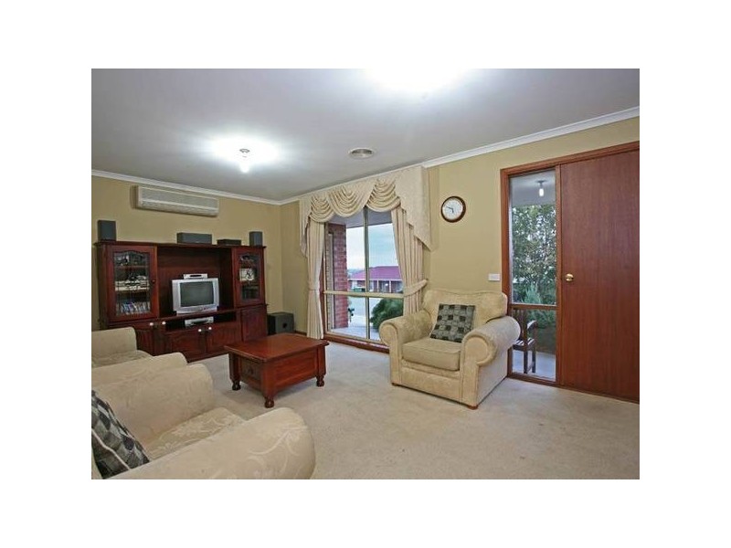 22 Breyleigh Drive, Pakenham VIC 3810