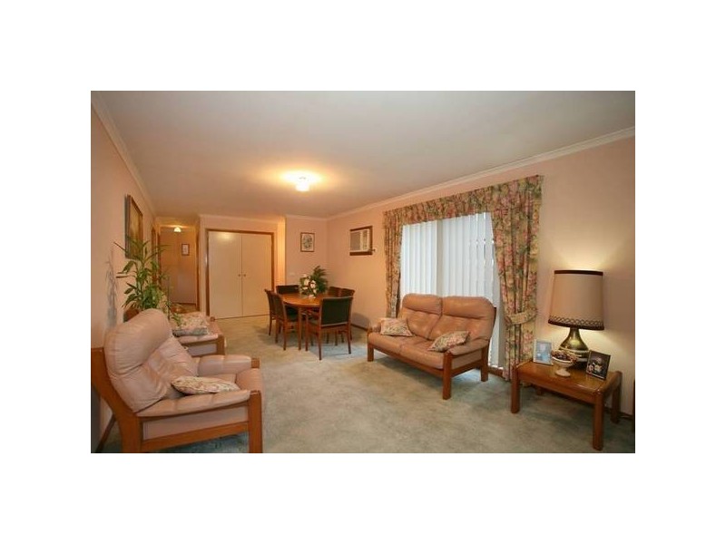 4 Stella Place, Pakenham VIC 3810