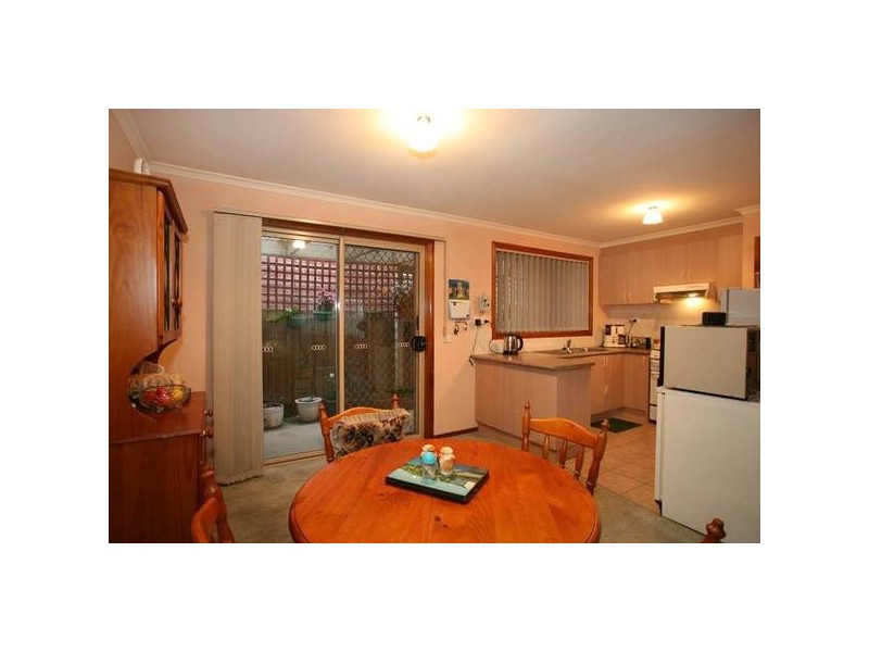 4 Stella Place, Pakenham VIC 3810