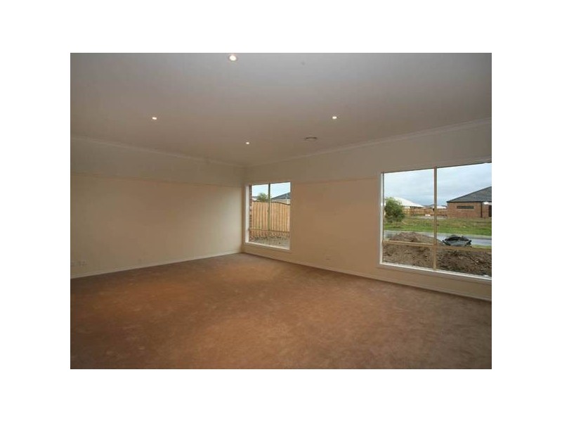 23 Mackellar Street, Pakenham VIC 3810