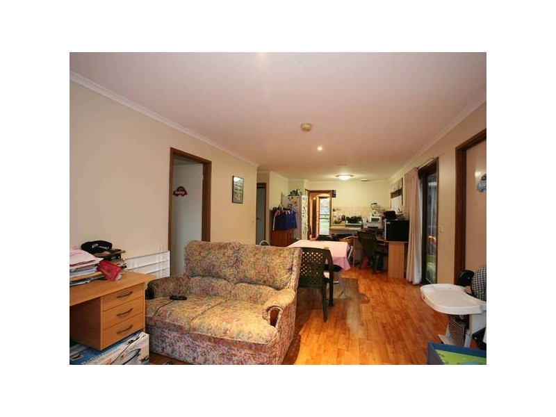 3 Anita Place, Pakenham VIC 3810