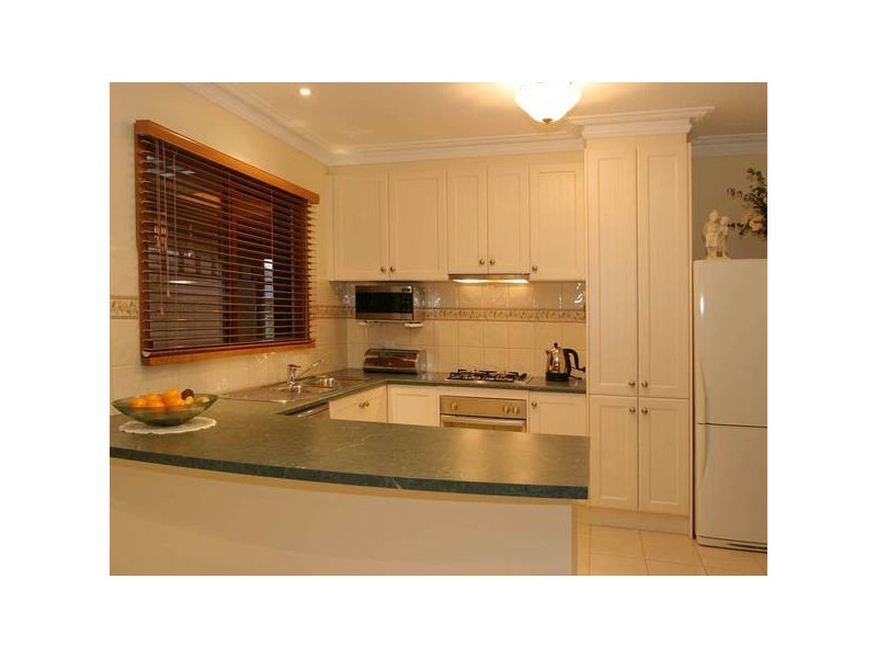 1/34 Malouf Court, Pakenham VIC 3810