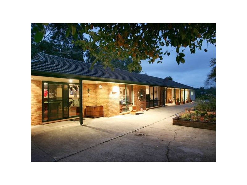 16 Baranbali Road, Maryknoll VIC 3812