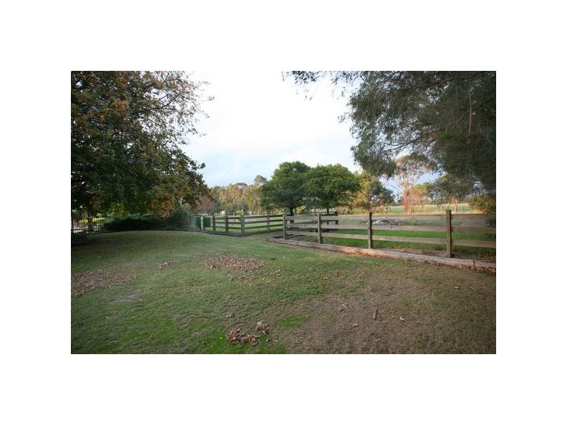35 Corcoran Road, Bunyip VIC 3815