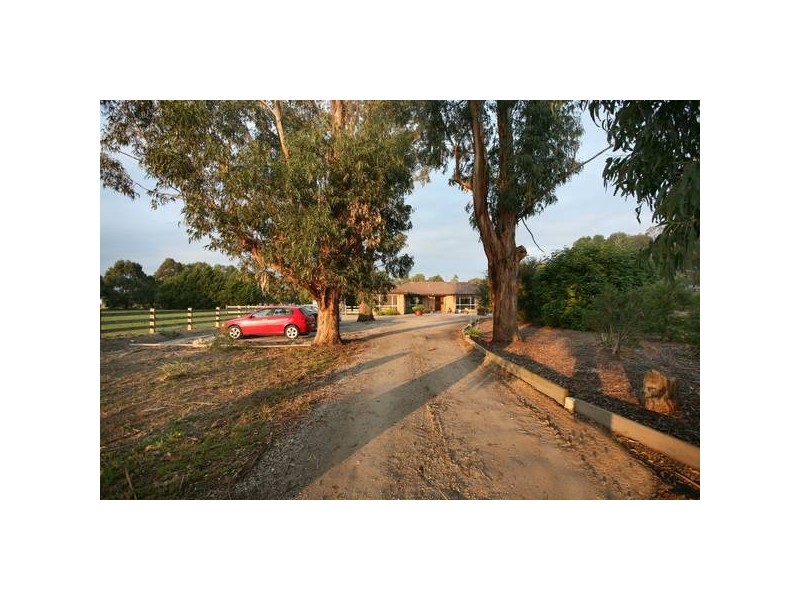 35 Corcoran Road, Bunyip VIC 3815