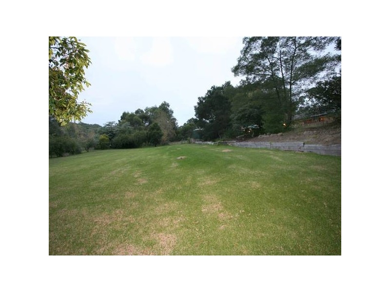 16 Baranbali Road, Maryknoll VIC 3812