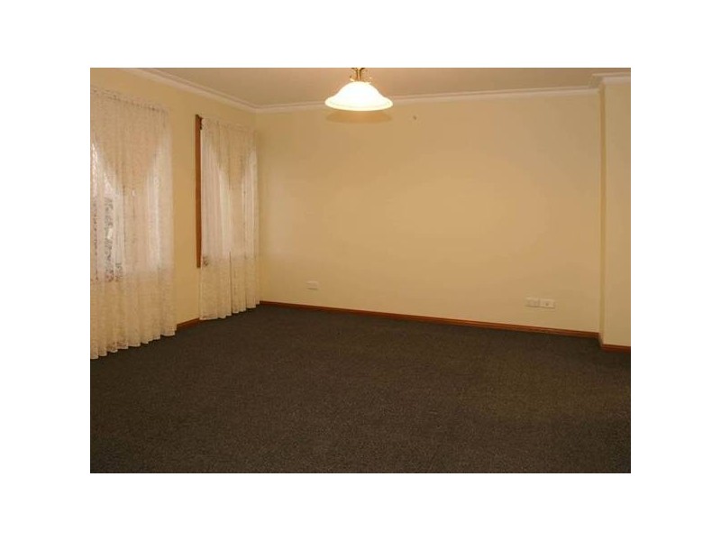 1/48 Malouf Court, Pakenham VIC 3810