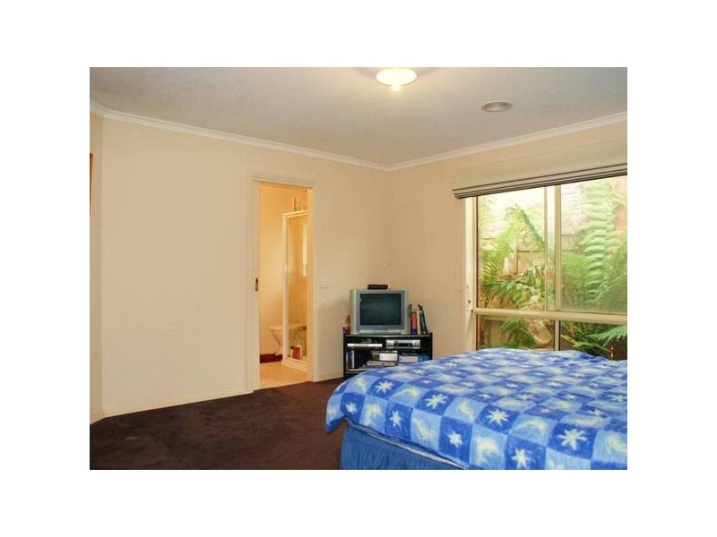 132 McGregor road, Pakenham VIC 3810