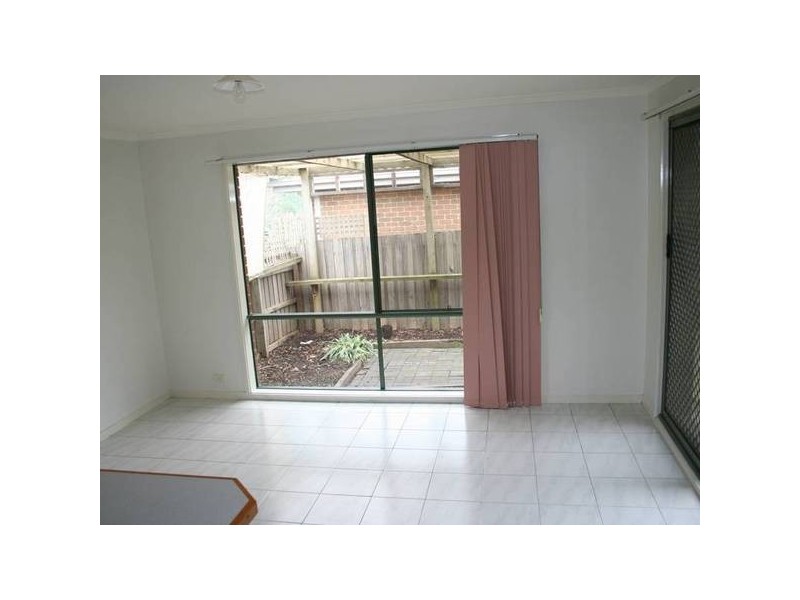 1 McMaster Court, Pakenham VIC 3810