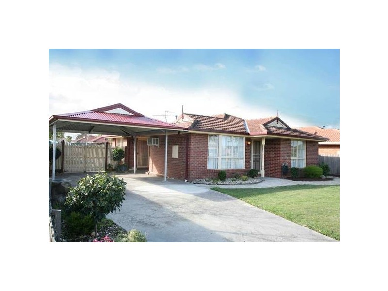 10 Maria Crescent, Pakenham VIC 3810