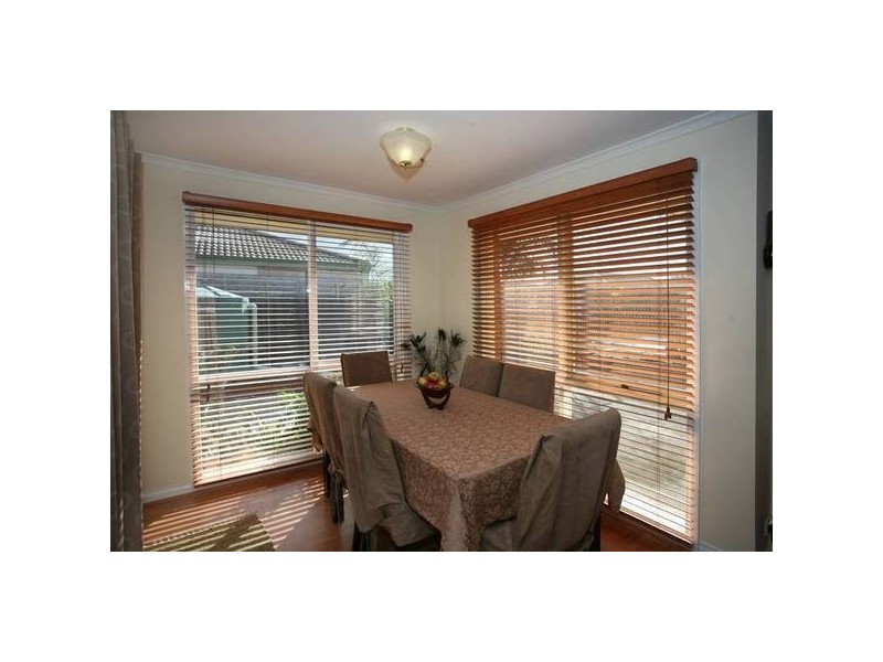 10 Maria Crescent, Pakenham VIC 3810