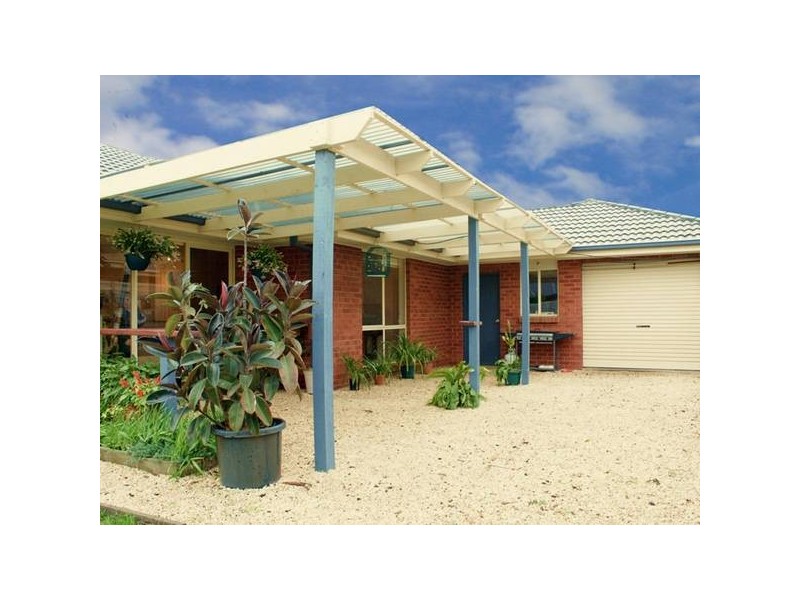 132 McGregor Road, Pakenham VIC 3810