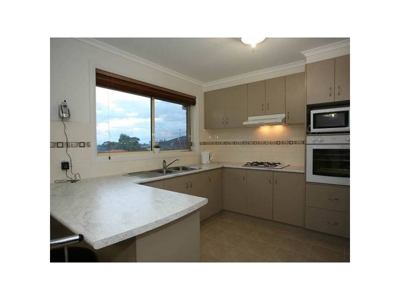 9 Tuscany Rise, Pakenham VIC 3810