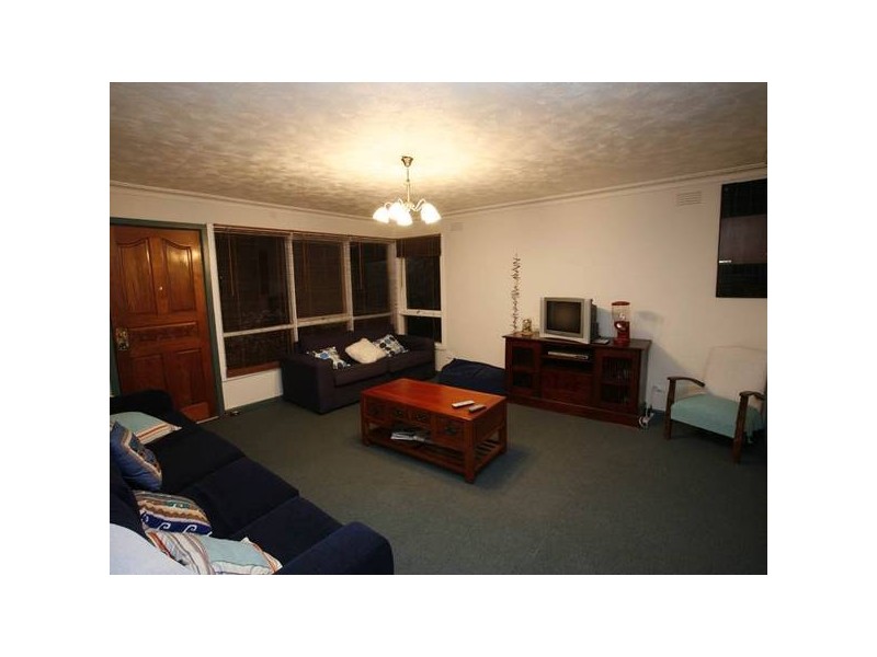 18 Lyle Avenue, Beaconsfield VIC 3807