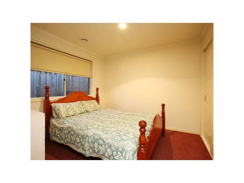 5 Overland Rise, Pakenham VIC 3810