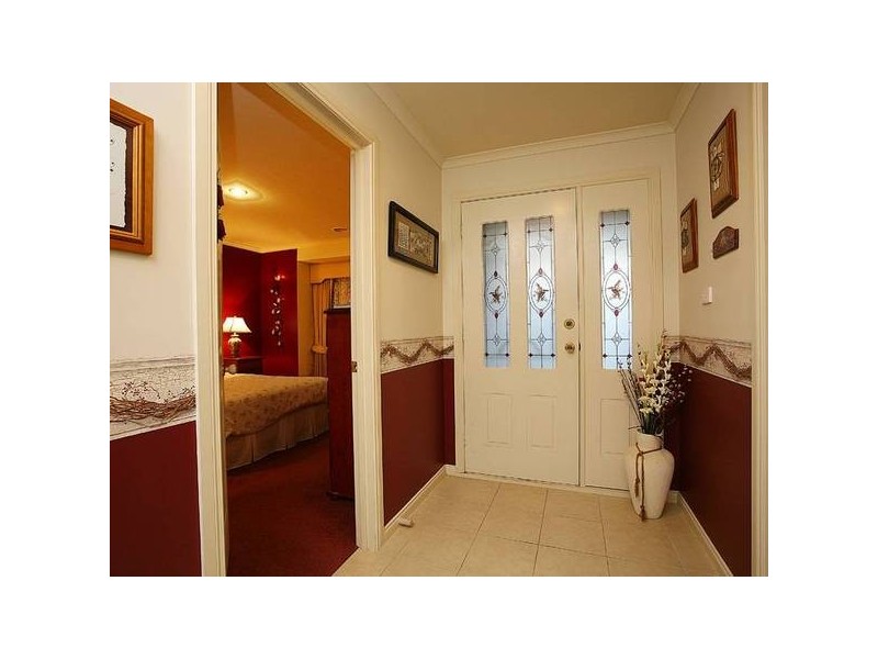 5 Overland Rise, Pakenham VIC 3810