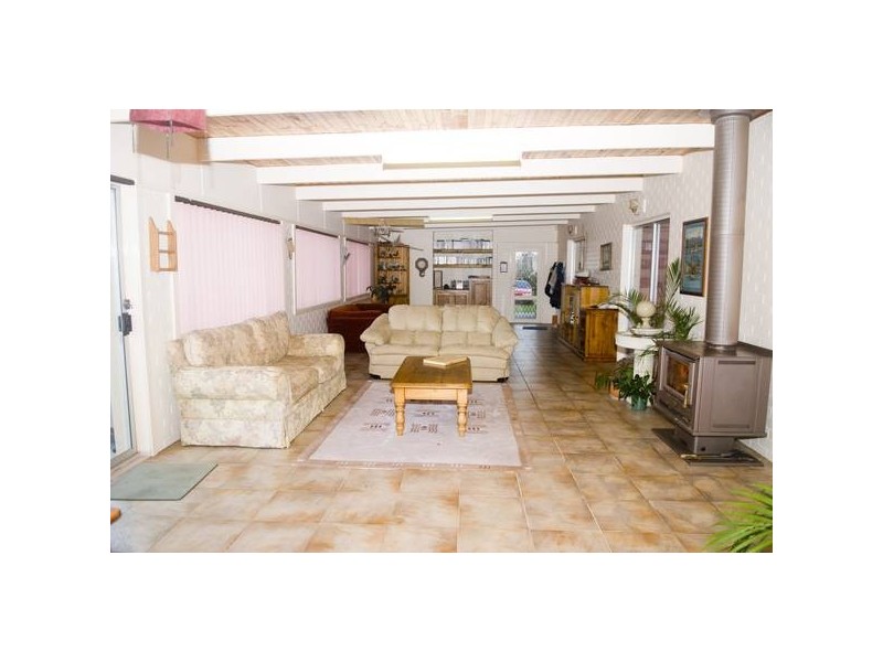 426 Tynong North Road, Tynong North VIC 3813