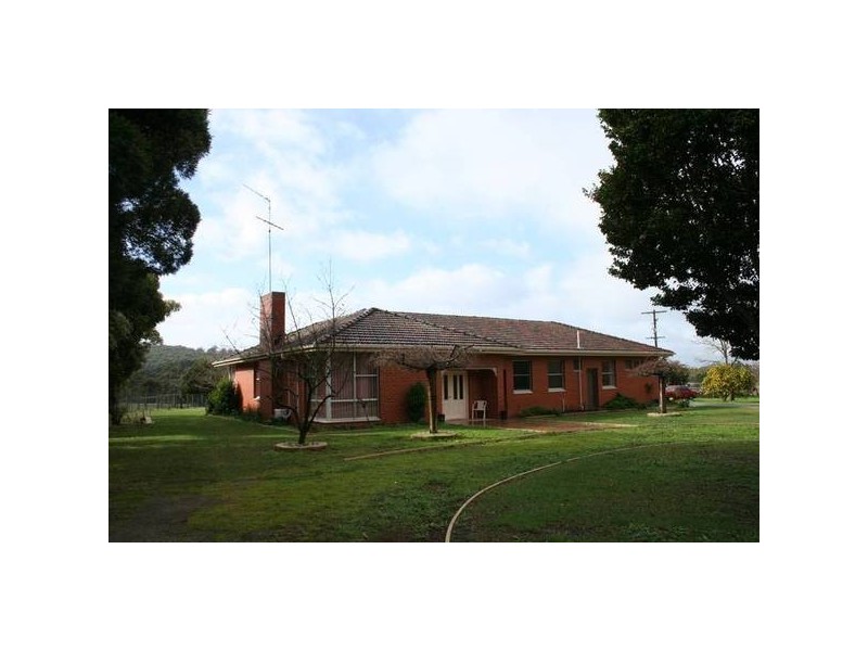 426 Tynong North Road, Tynong North VIC 3813