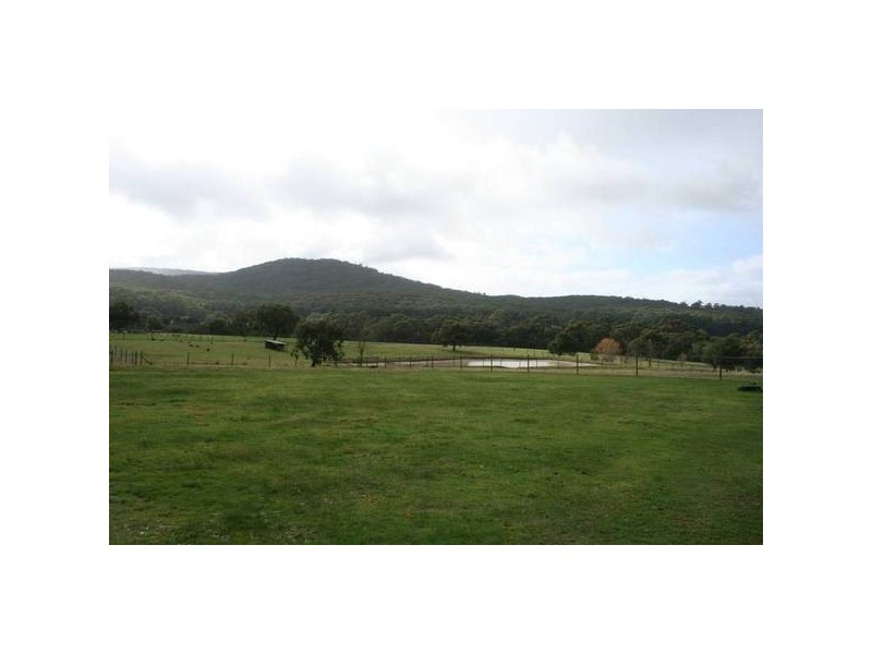 426 Tynong North Road, Tynong North VIC 3813