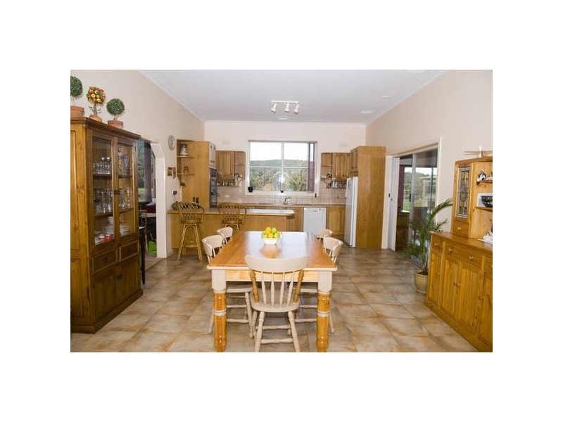 426 Tynong North Road, Tynong North VIC 3813