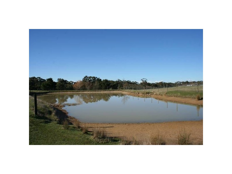 426 Tynong North Road, Tynong North VIC 3813