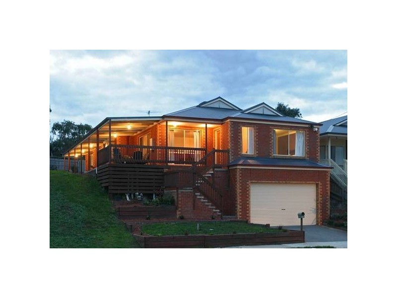 113 Eagle Drive, Pakenham VIC 3810