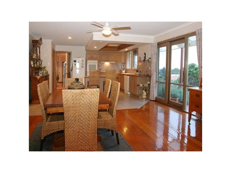 15 Rachael Court, Pakenham VIC 3810