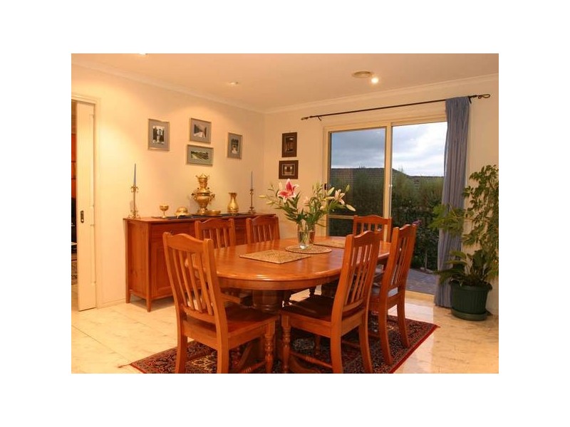 56 Eagle Drive, Pakenham VIC 3810