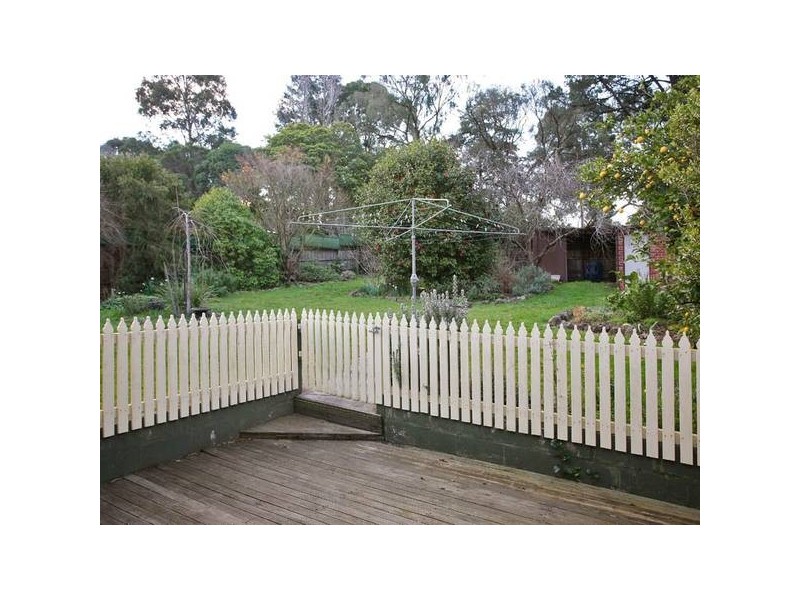 13 Gardenia Street, Pakenham VIC 3810