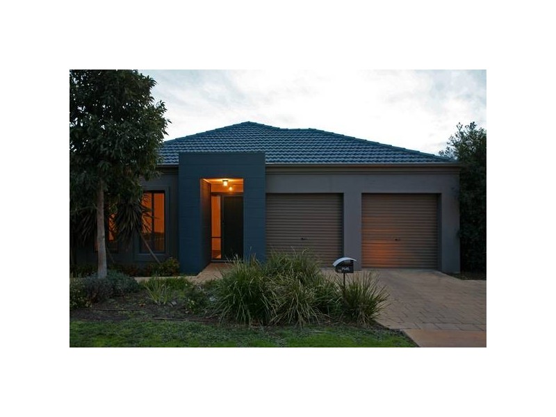 11 Riley Court, Pakenham VIC 3810