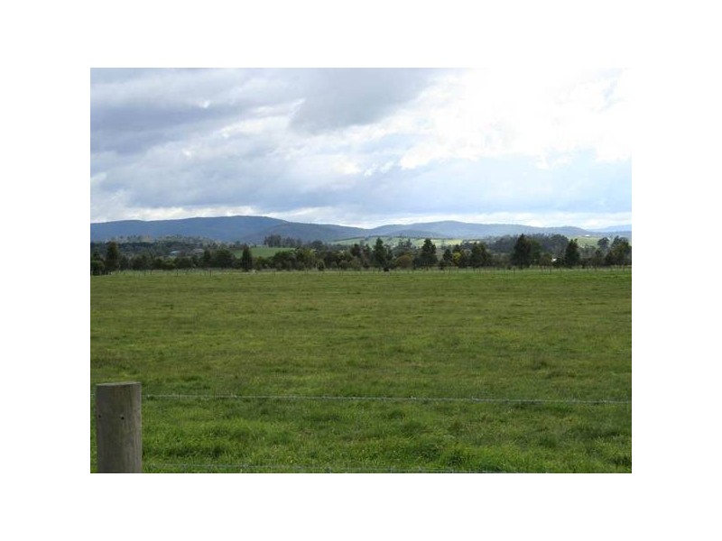 49 McIvor Road, Bunyip VIC 3815