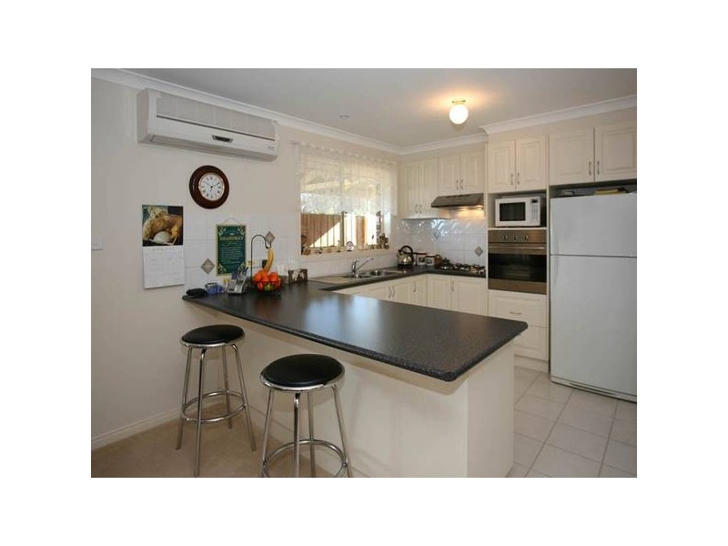 1/13 Beswick Street, Garfield VIC 3814