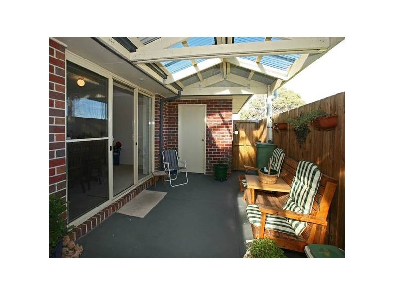 1/13 Beswick Street, Garfield VIC 3814