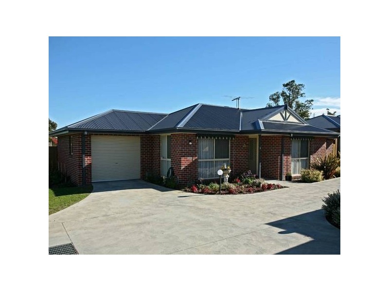 1/13 Beswick Street, Garfield VIC 3814