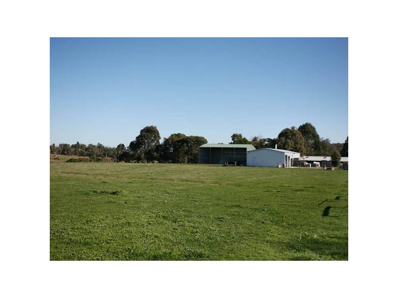 260 Tynong North Road, Tynong North VIC 3813