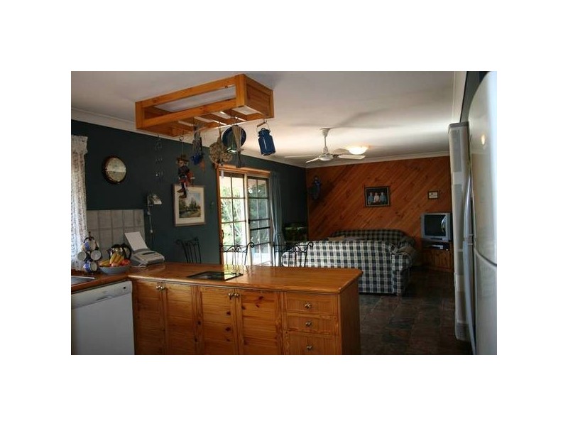 21 Richards Road, Nar Nar Goon VIC 3812
