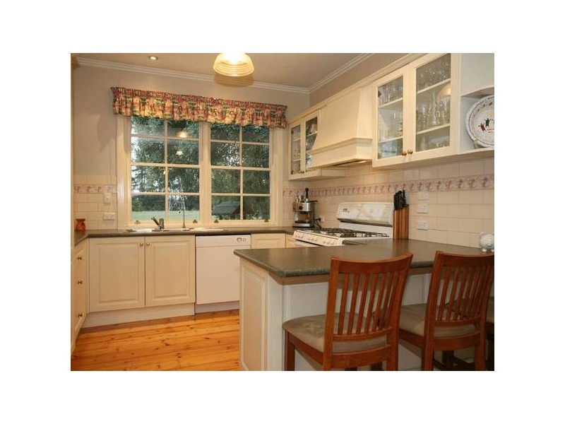 166 Toomuc Valley Road, Pakenham VIC 3810