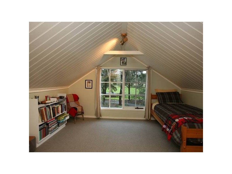 166 Toomuc Valley Road, Pakenham VIC 3810