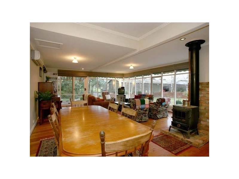 166 Toomuc Valley Road, Pakenham VIC 3810