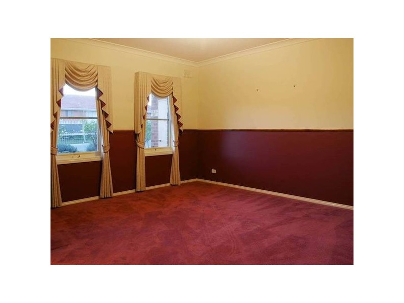 10 St. Leonards Way, Pakenham VIC 3810