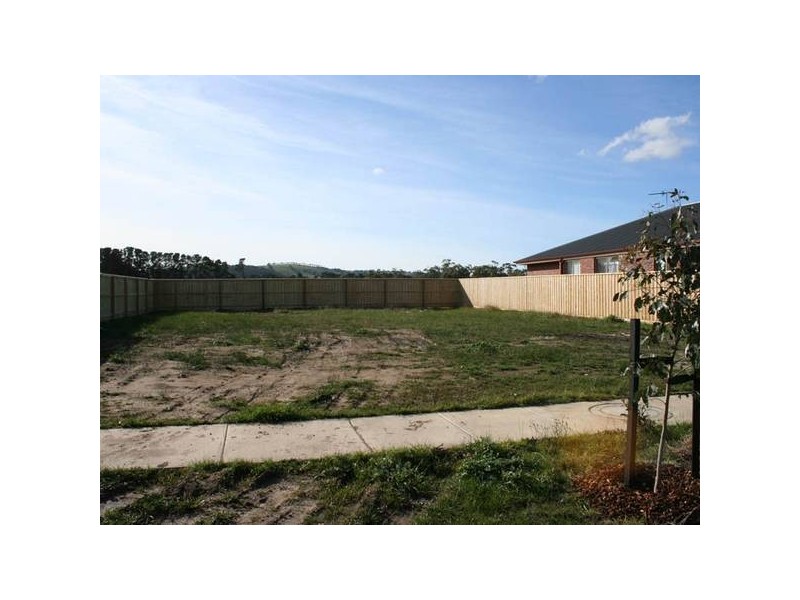 5 Olivia Court, Pakenham VIC 3810